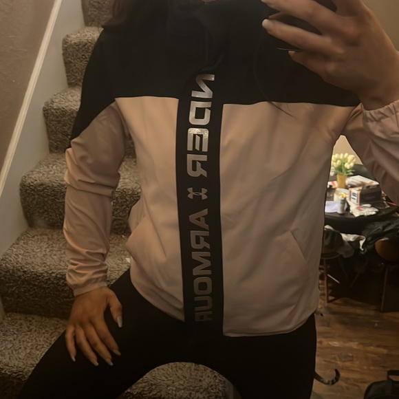 UNDER ARMOUR JACKET - Picture 7 of 9
